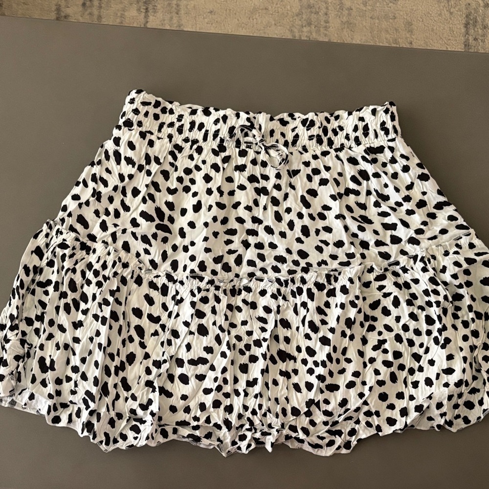 Black and White Spotted Mini Skirt
